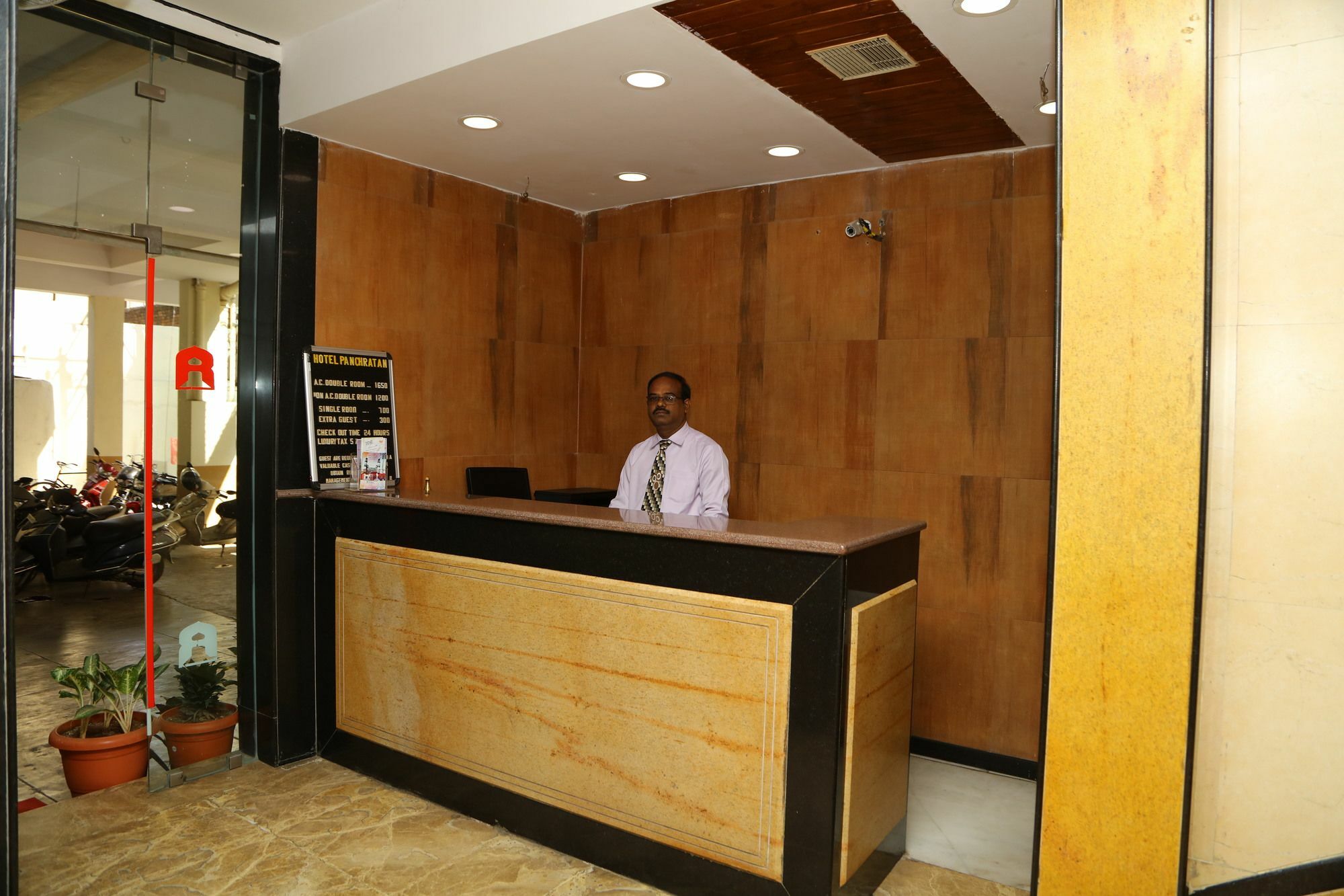 Hotel Panchratan ハイデラバード エクステリア 写真